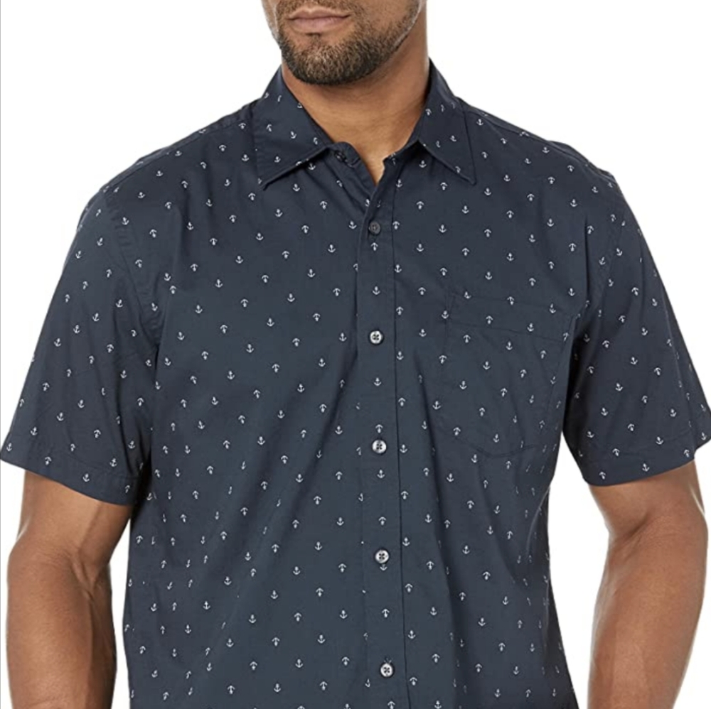 Amazon Essentials Men's Regular-Fit Short-Sleeve Print Shirt